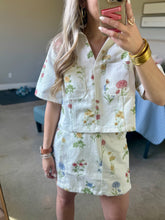 Load image into Gallery viewer, Cream Denim Floral Set
