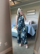 Load image into Gallery viewer, Navy Floral Set