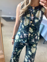 Load image into Gallery viewer, Navy Floral Set