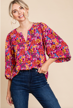 Load image into Gallery viewer, Magenta Floral Top