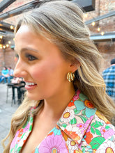 Load image into Gallery viewer, Sadie Hoops