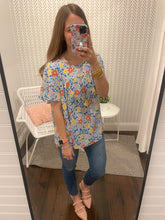 Load image into Gallery viewer, Blue Floral Top