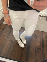 Load image into Gallery viewer, White Sharkbite Denim