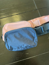 Load image into Gallery viewer, Nylon Bum Bag