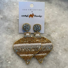 Load image into Gallery viewer, Holiday Beaded Earrings